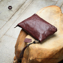 Load image into Gallery viewer, 17 new tannage leather handbag retro men and women models neutral hand bag package first layer of leather hand bag